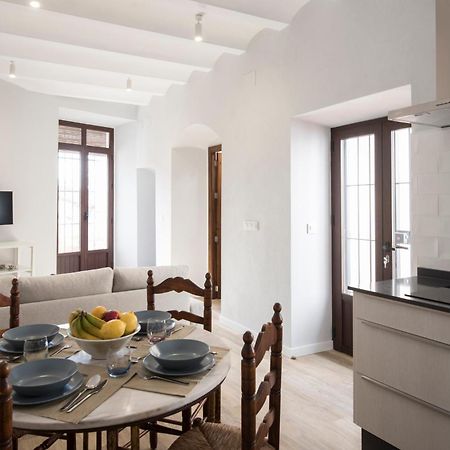 Apartamento La Casa Del Santo การ์โมนา ภายนอก รูปภาพ