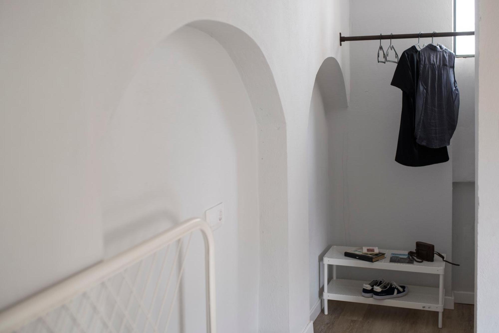 Apartamento La Casa Del Santo การ์โมนา ภายนอก รูปภาพ